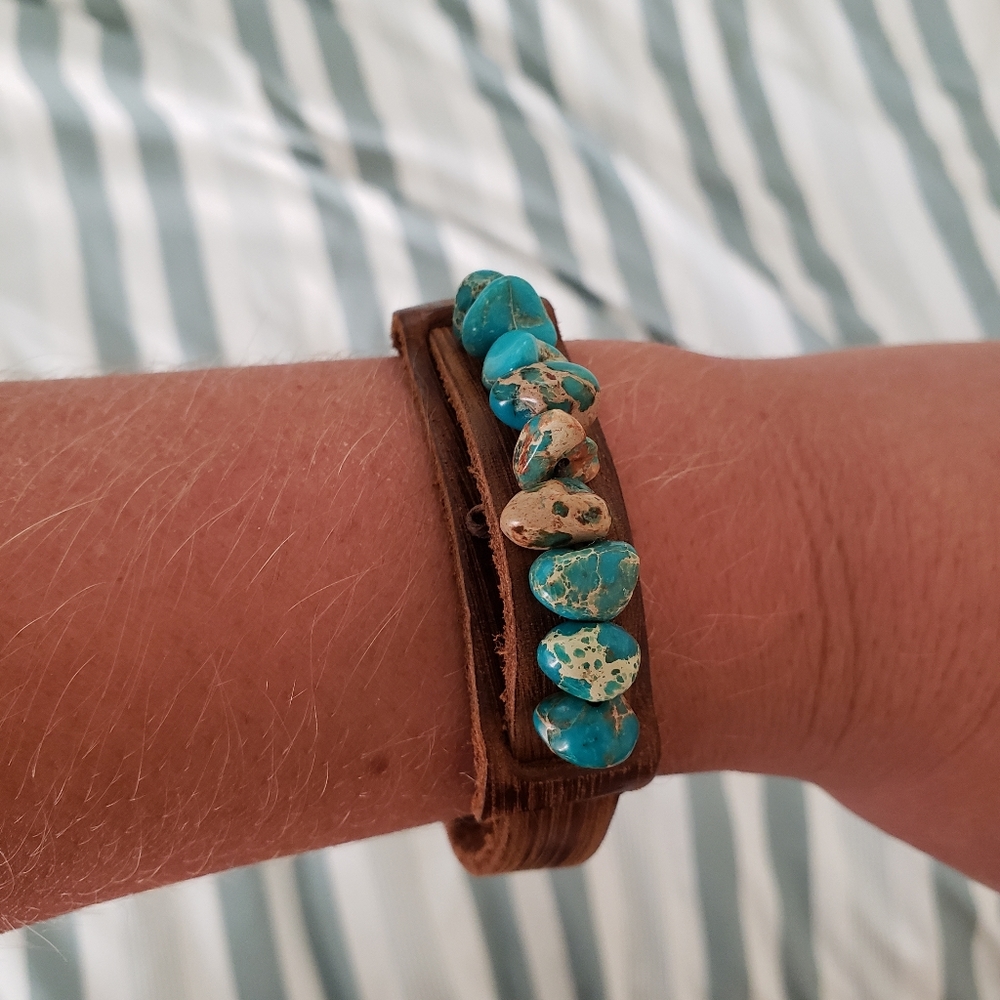 Leather and turquoise bracelet. Made on Maui